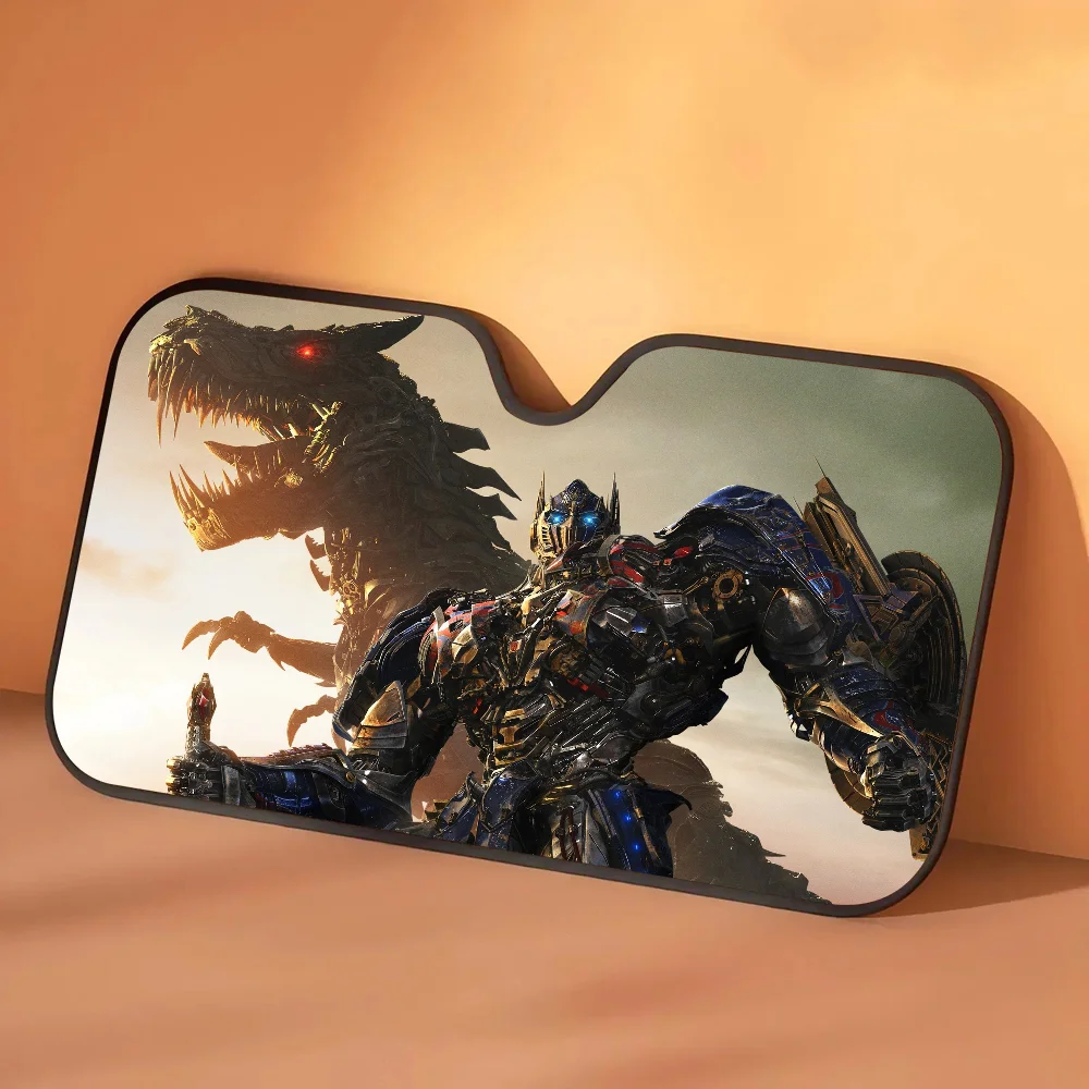 Osłona przeciwsłoneczna Transformers Optimus Prime Twarzą w twarz ze smokiem — Samochodowa ochrona przeciwsłoneczna, nocna scena