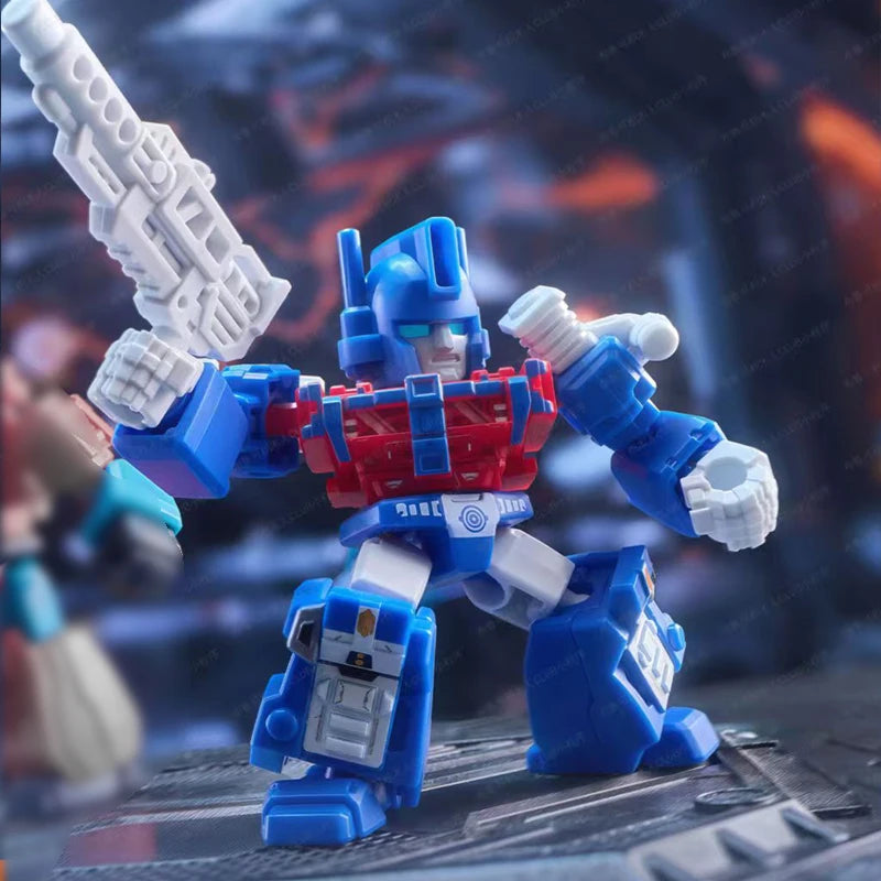 Figurka Transformers Ultra Magnus Blokees Explosion — dobyty miecz, dym i bojowa eksplozja