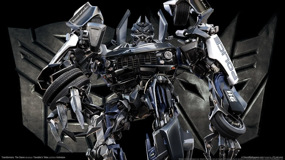 Robot transformé en voiture de police noire avec logo POLICE, posture dynamique, fond noir – Transformers.