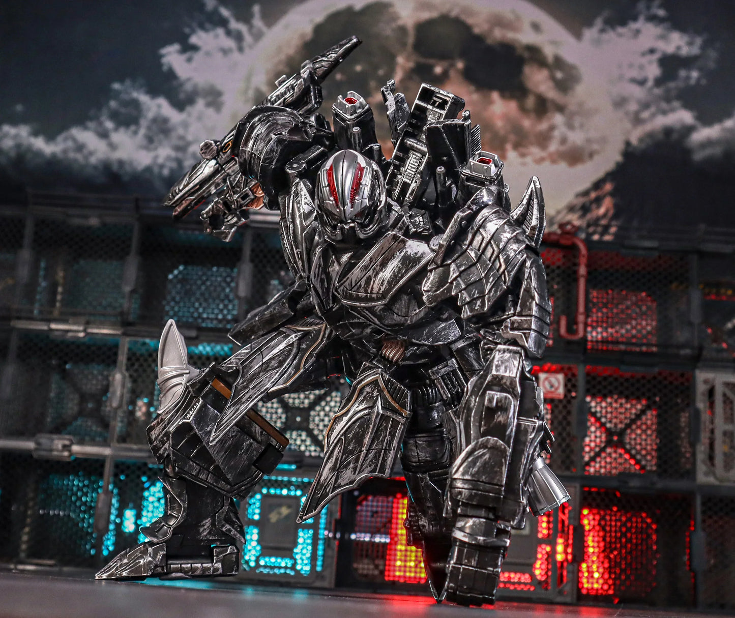 Figurka Transformers Blackout 30cm — Kolekcjonerski helikopter Decepticon