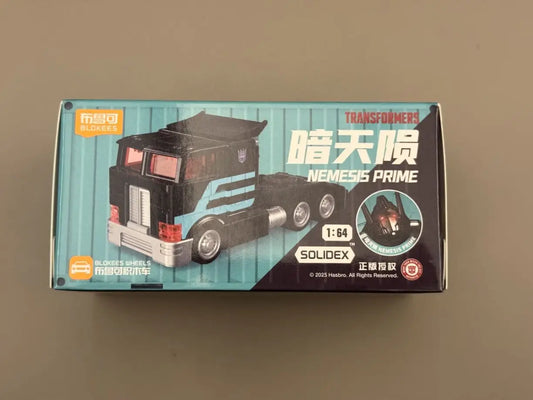 Figurka Transformers Nemesis Prime Blokees z ruchomymi elementami — Mroczny robot, pełny zestaw
