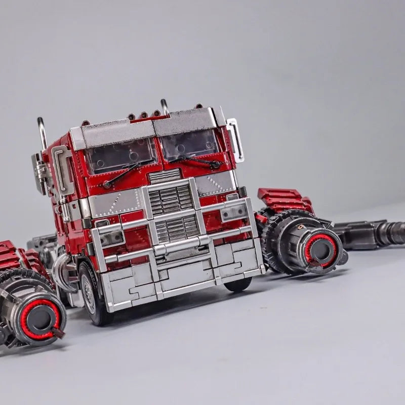 Figurka Transformers Optimus Prime 24cm — przegubowy robot kolekcjonerski