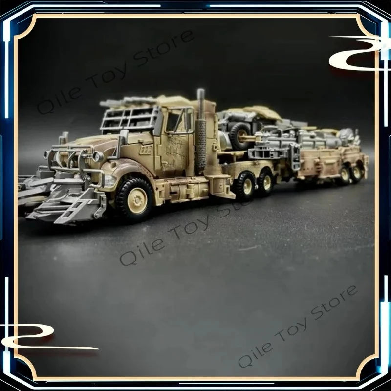 Figurka Transformers Megatron w pustynnym kamuflażu — czołg DP01V w powiększonym rozmiarze