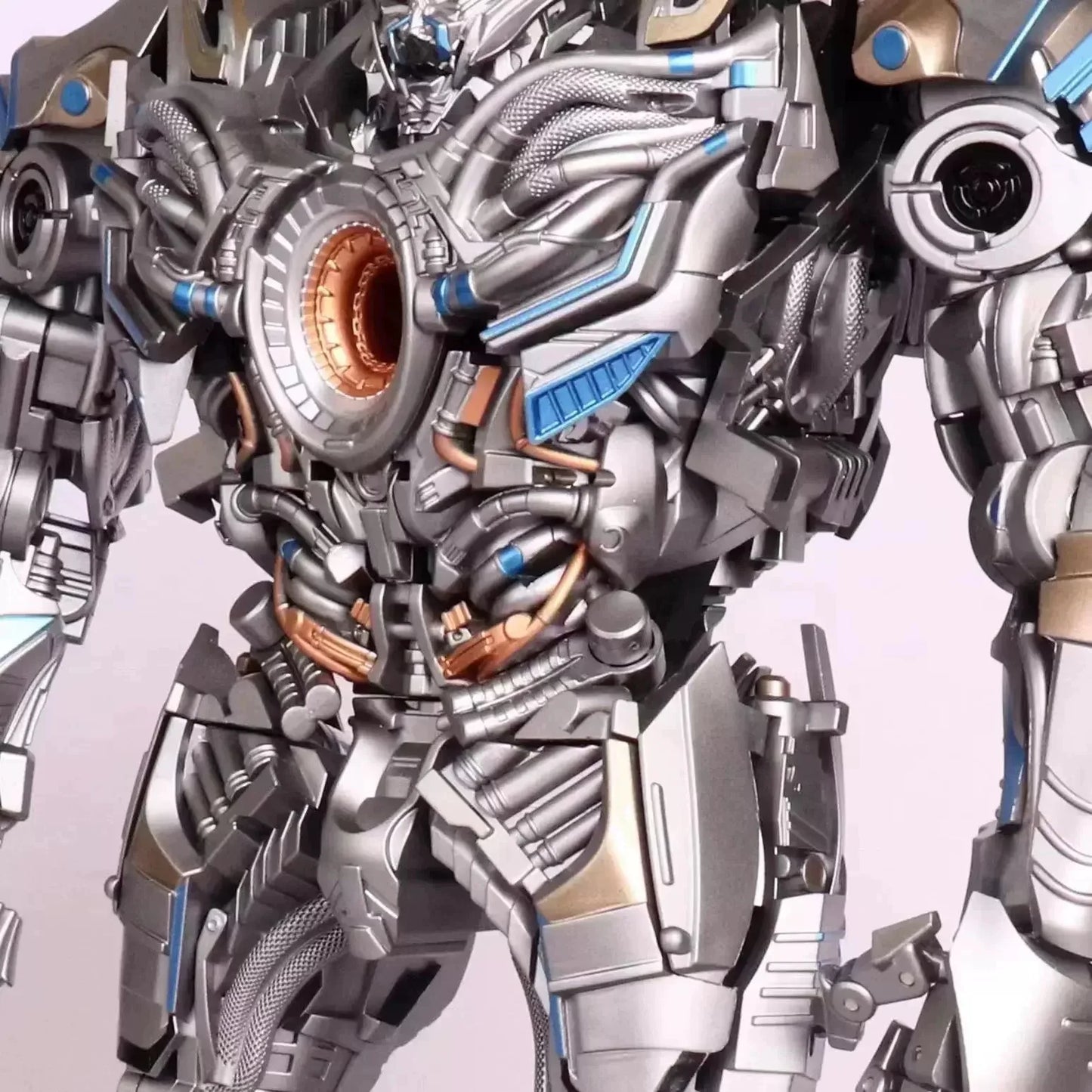 Figurka Transformers Galvatron Nero FL01 — Szary tryb ciężarówki, przywódca Fury