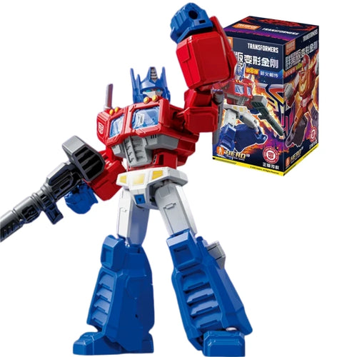 Figurka Transformers Optimus Prime w pozycji bojowej — długa strzelba, stojąca poza