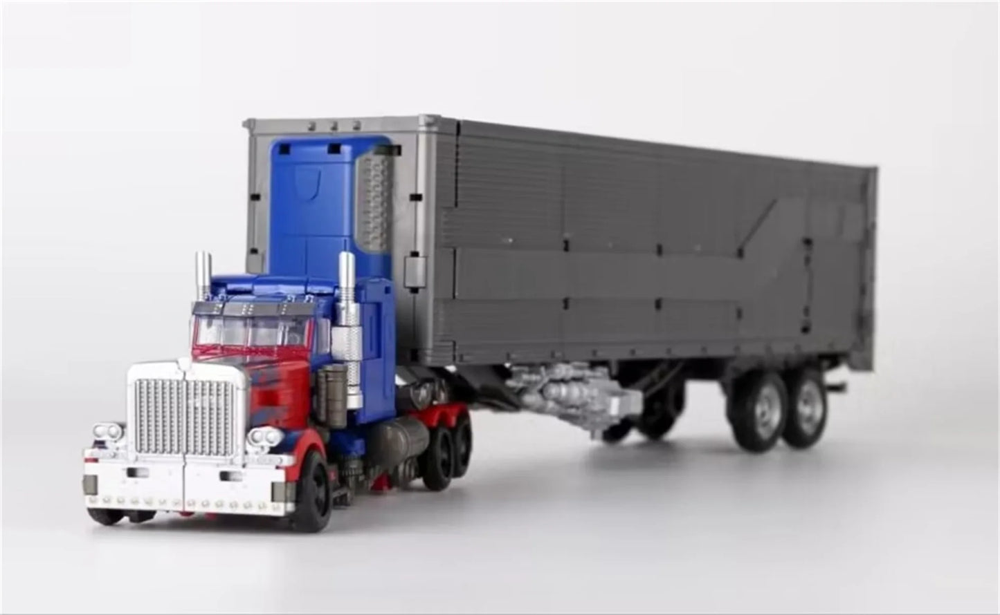 Akcesorium Transformers przyczepa TW1122 — chromowany Ark kompatybilny z TW1022