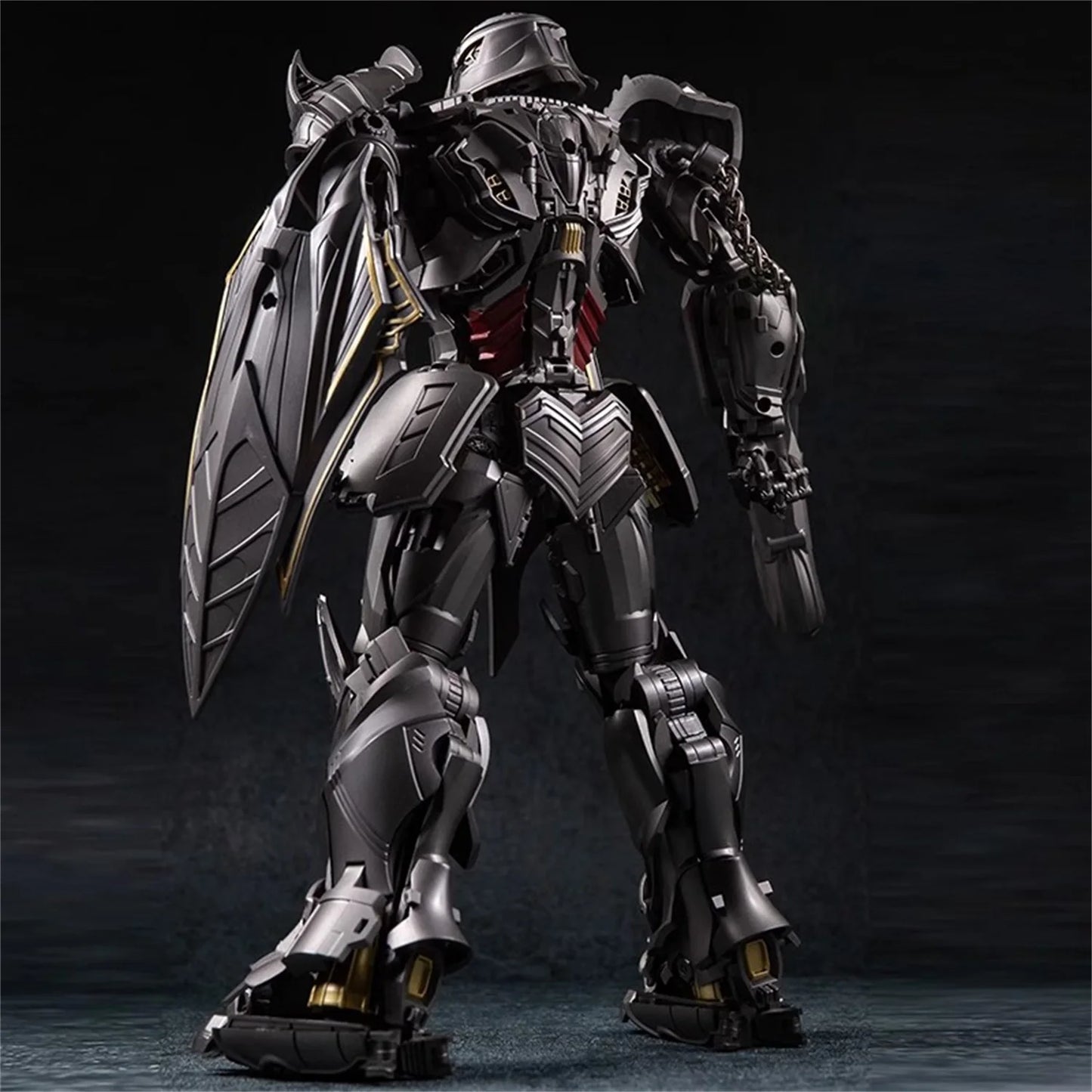 Figurka Transformers Galvatron BS02 — Chromowany skrzydlaty smok w wersji Beast