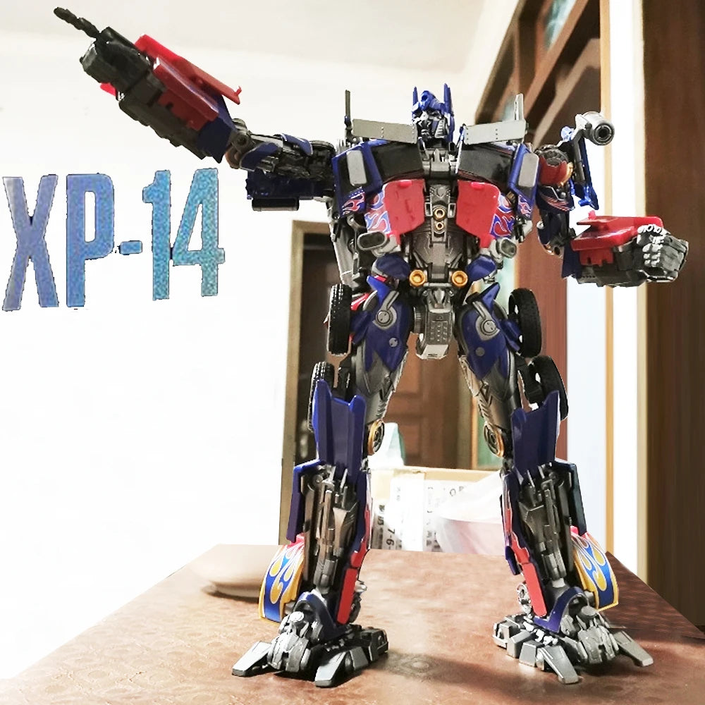 Figurka Transformers Optimus Prime XP14 — dowódca, robot z ruchomymi elementami