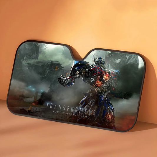 Osłona przeciwsłoneczna Transformers Optimus Prime w miejskiej mgle — Samochodowa ochrona przeciwsłoneczna w szarej atmosferze