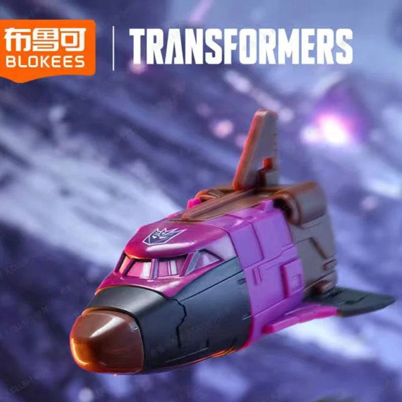 Figurka Transformers Blast Off Blokees Rose — różowy wahadłowiec kosmiczny gotowy do startu